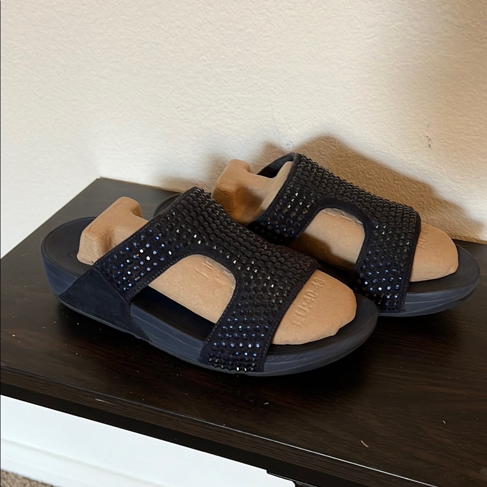 Fitflop Navy Slide Sandals with Rhinestone Detailing sz 8